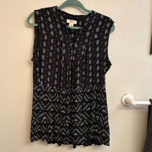Sleeveless blouse